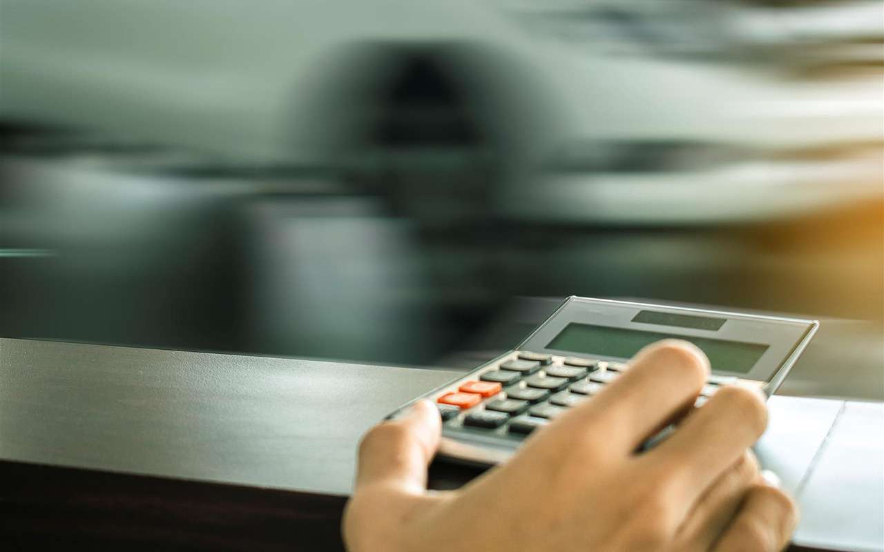 Сколько вы платите государству за машину? Опрос «За рулем»