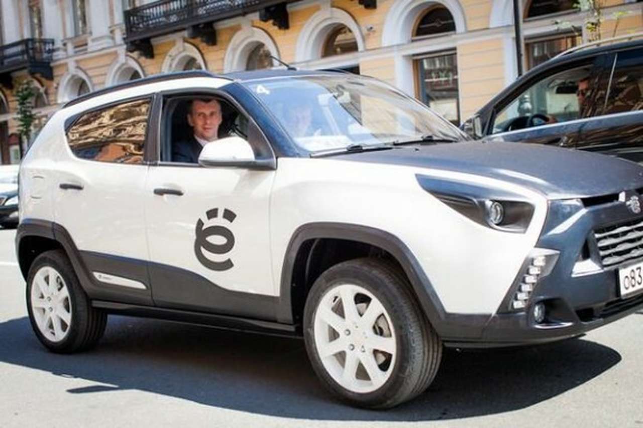 Прохоров: с ё-мобилем все нормально, хотя западные партнеры нас подвели