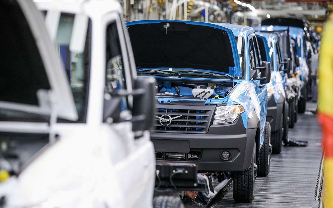 УАЗ возобновил производство