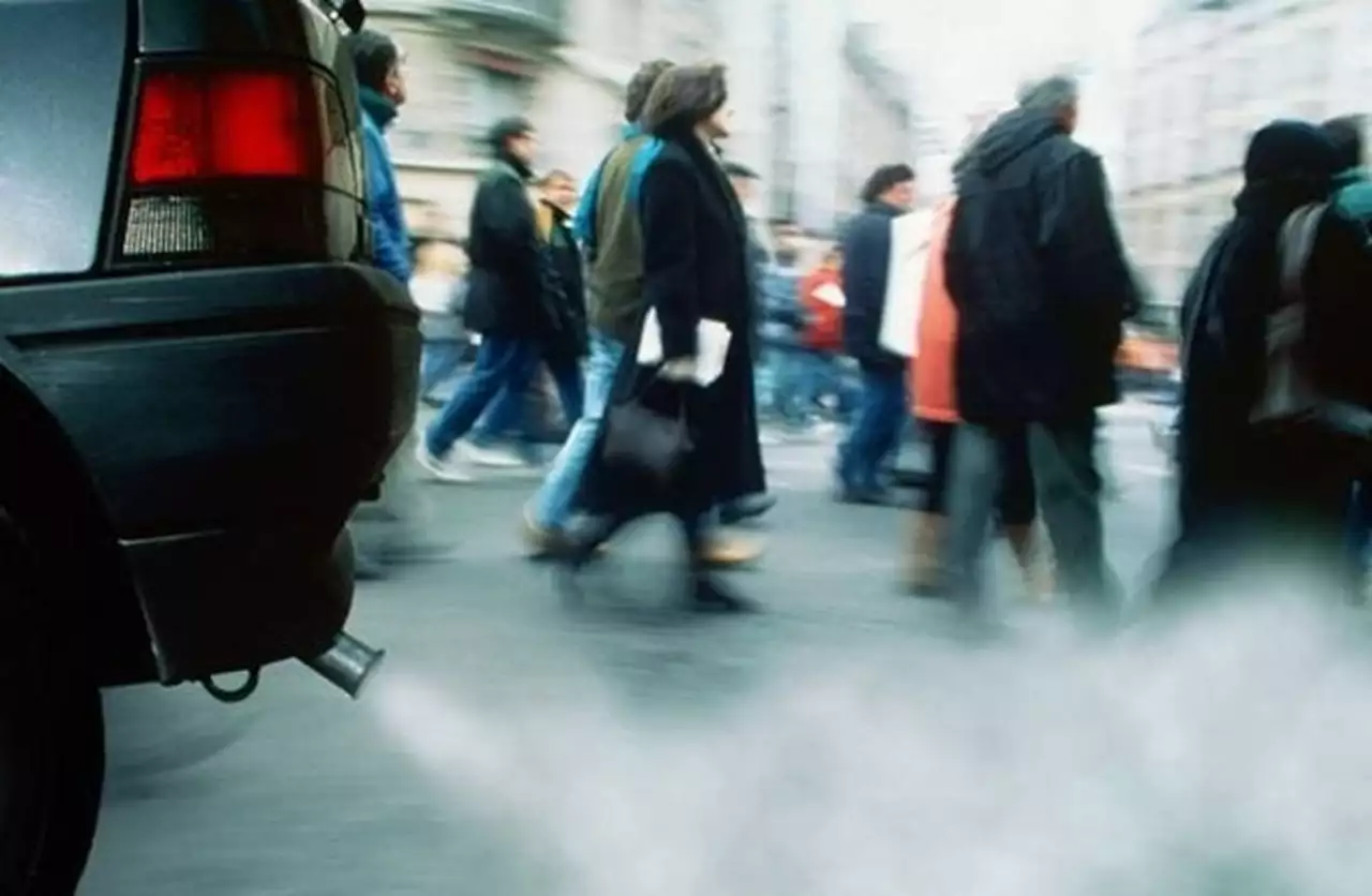 Экологи хотят запретить автомобилям ниже Евро-2 въезд в часть районов Москвы 