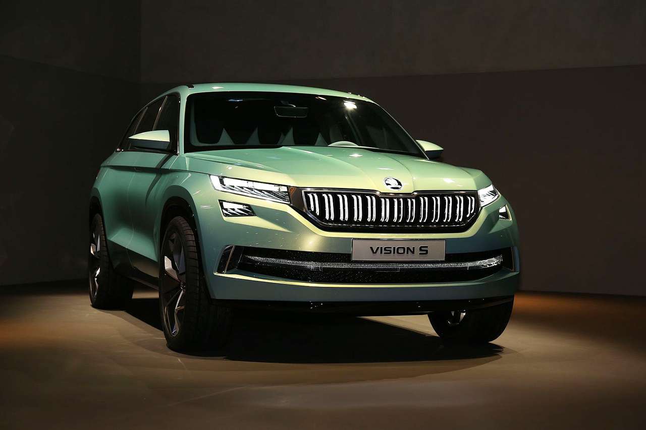 Skoda VisionS: гадание на кофейной гуще