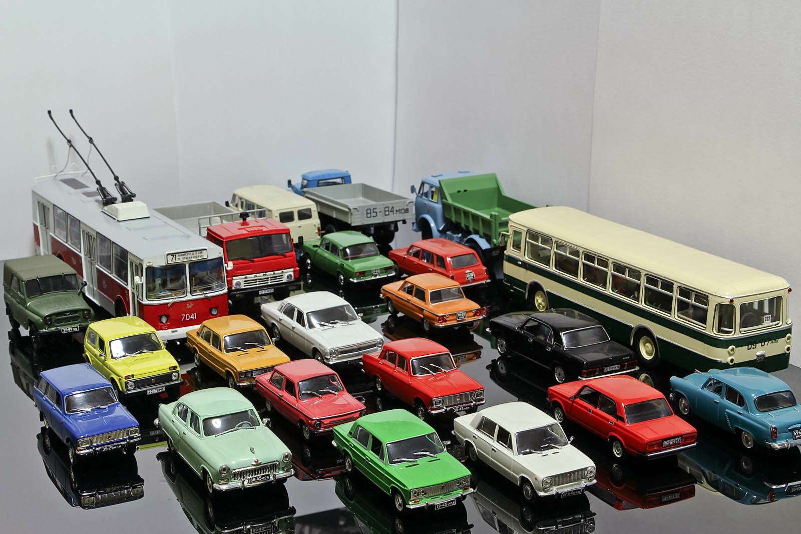 пластиковые масштабные модели