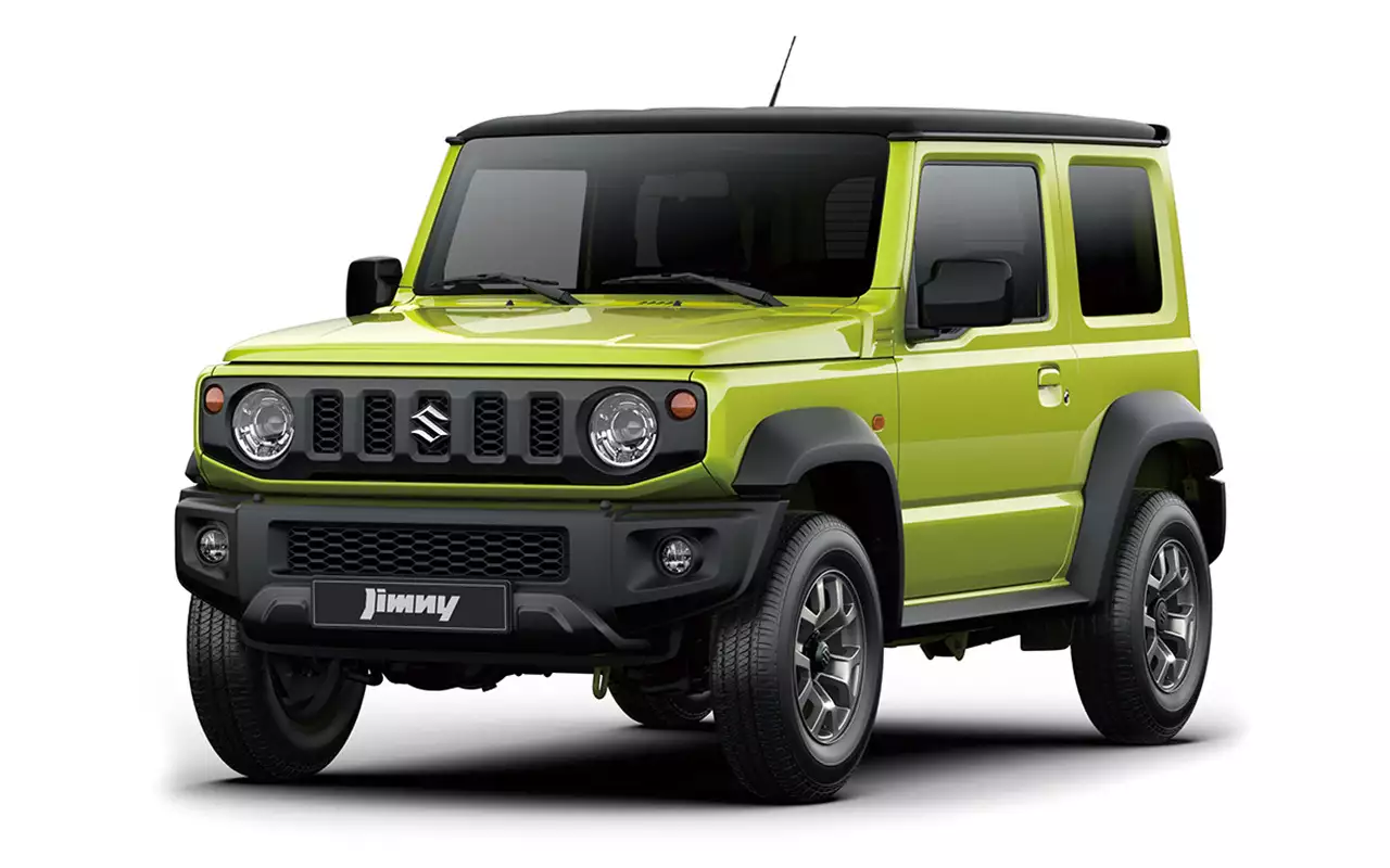 Suzuki Jimny: первые изображения экстерьера и интерьера