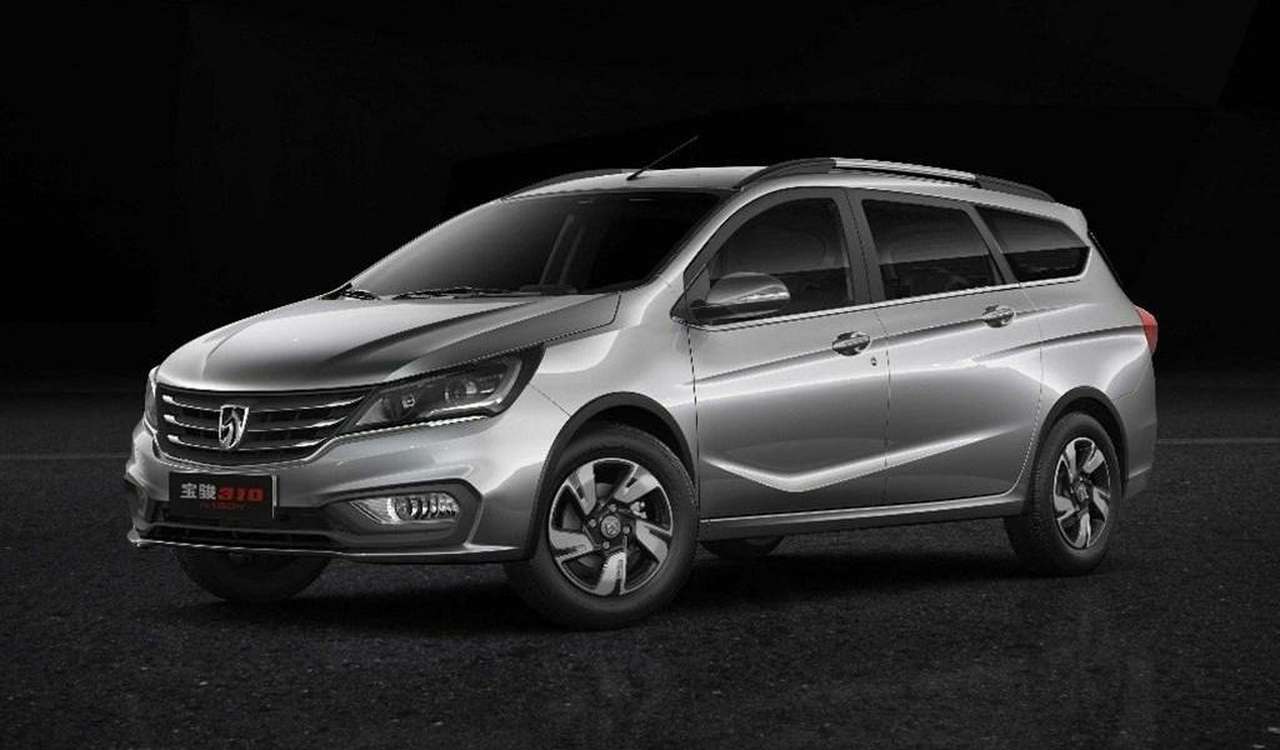 Ларгус по-китайски: опубликованы первые фотографии универсала Baojun 310