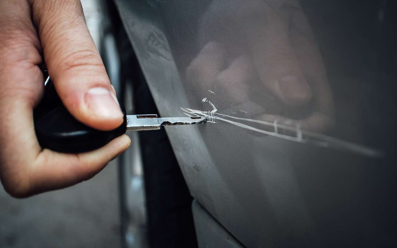 Как замаскировать царапины на кузове авто (4 способа)
