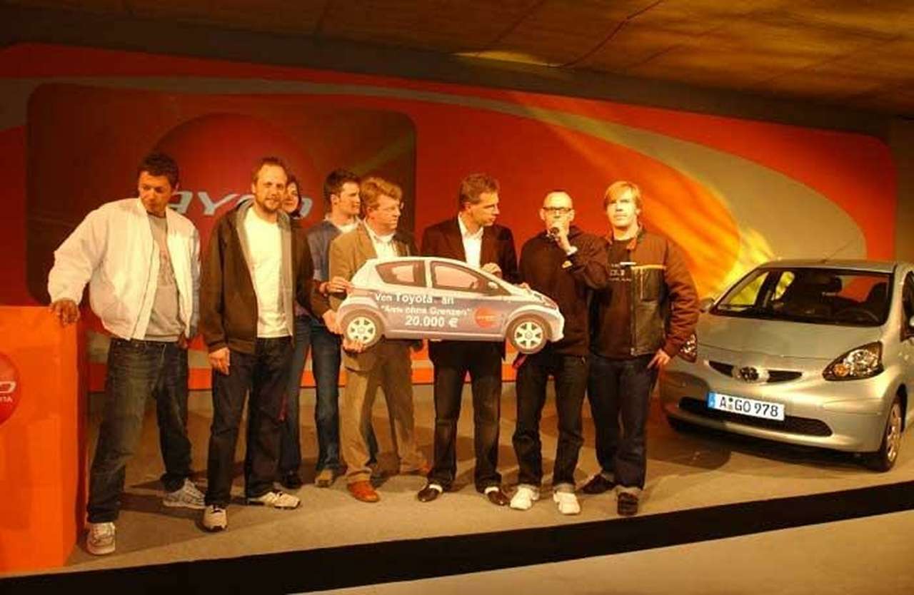 Toyota Aygo представили…в берлинском метро