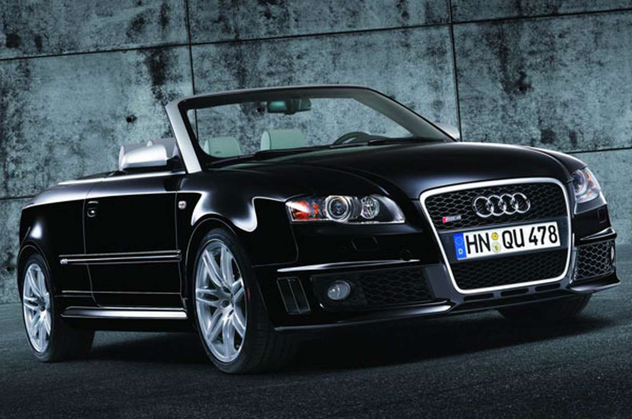 Audi RS 4 Avant и Cabriolet уже в Женеве.