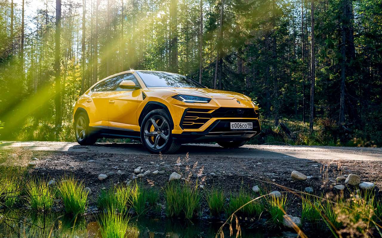 Lamborghini Urus графит