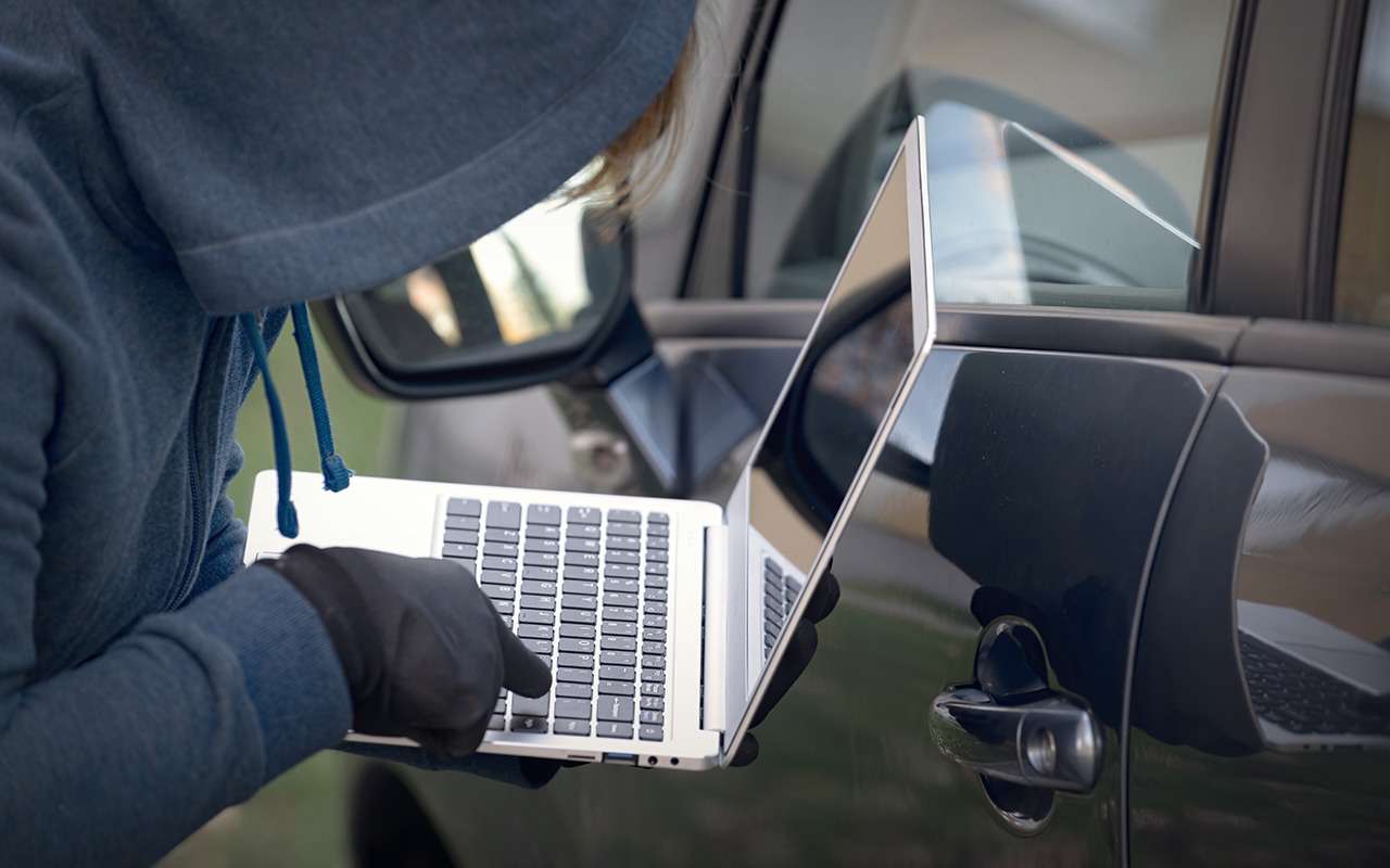 Топ-5 самых угоняемых авто: версия страховщиков