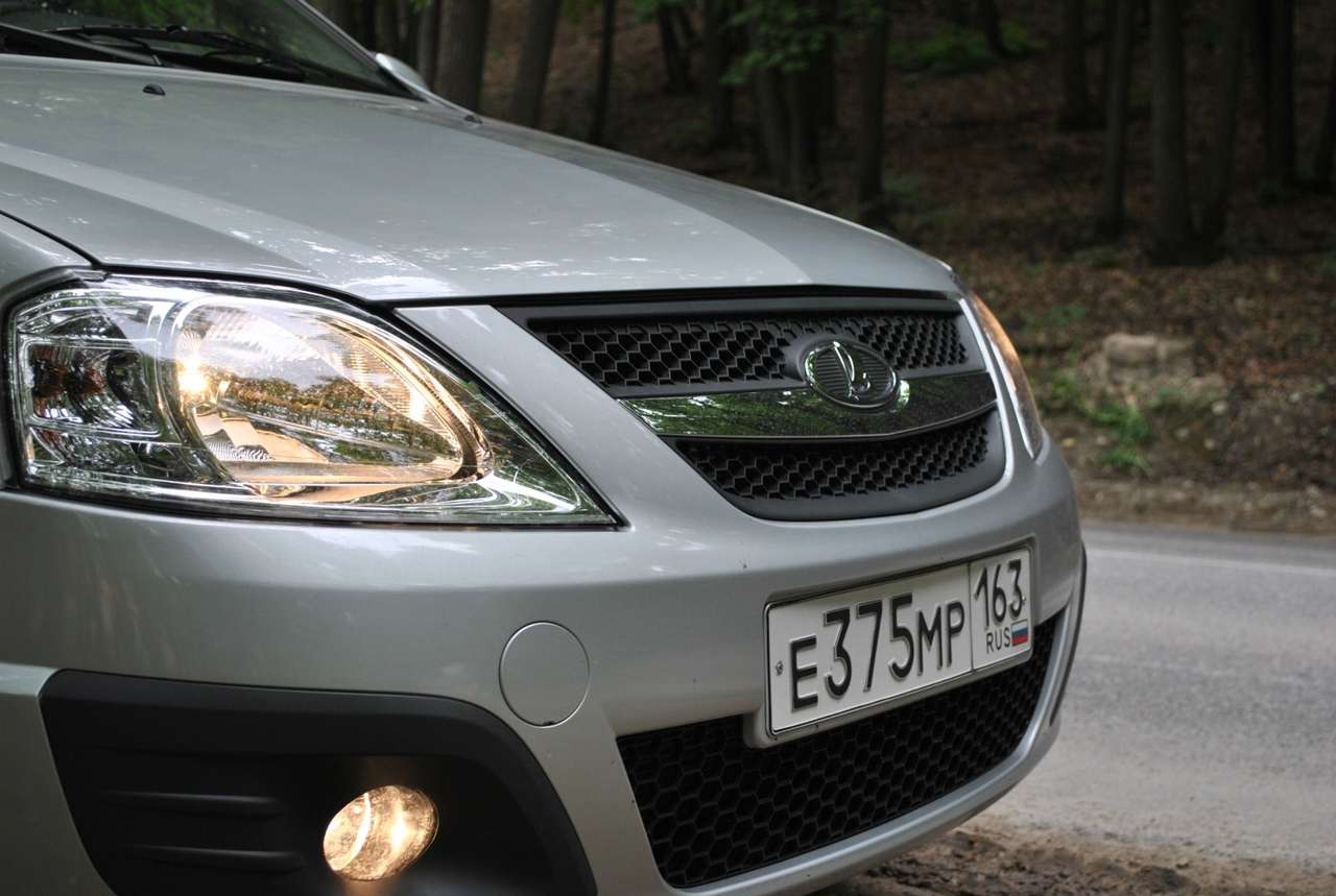 Priora может поделиться двигателем с Lada Largus 