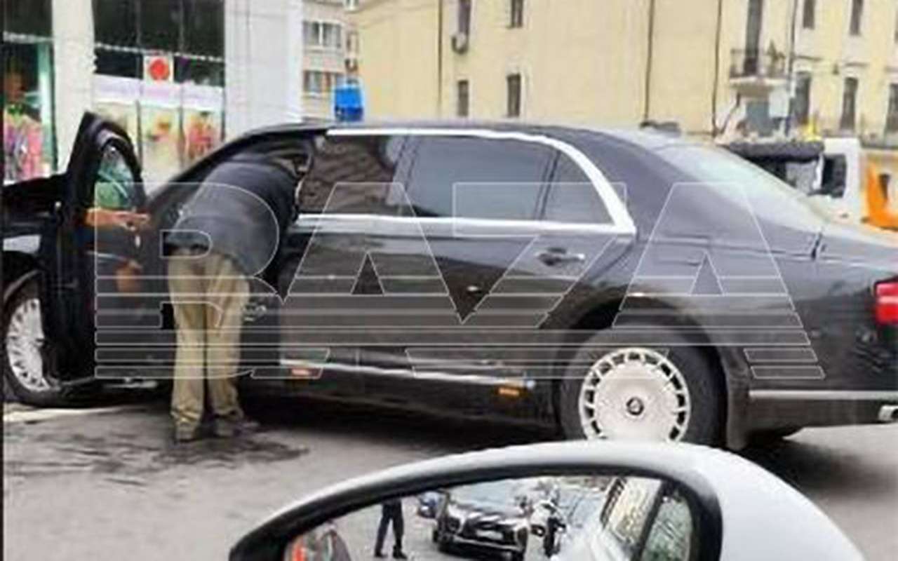 Aurus Патриарха Кирилла