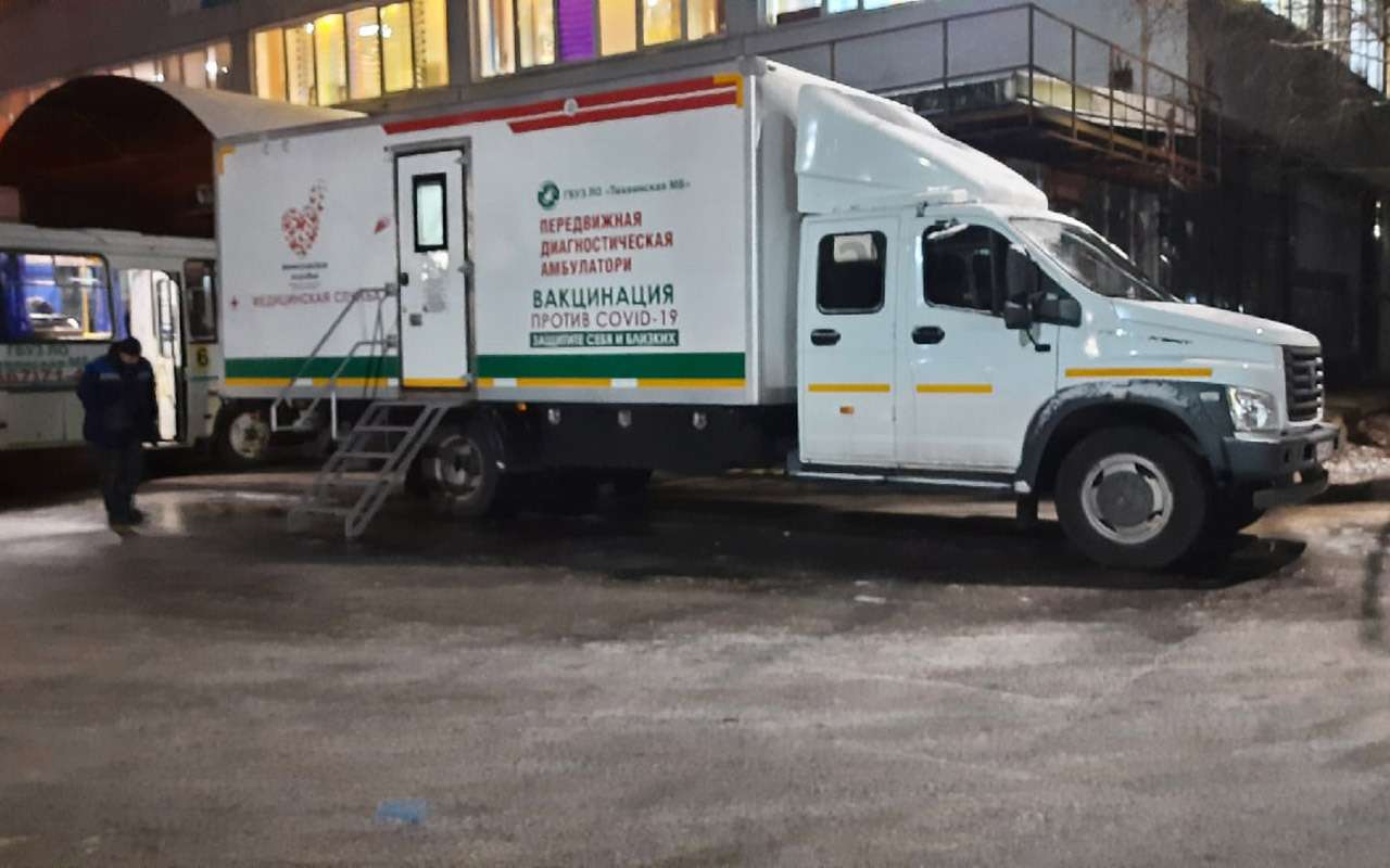Дожили! Воры угнали мобильный пункт вакцинации