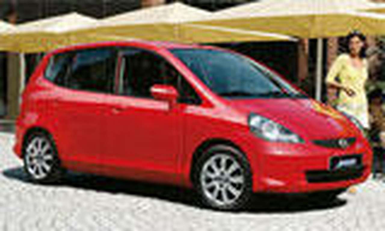 В России начались продажи Honda  Jazz и FR-V