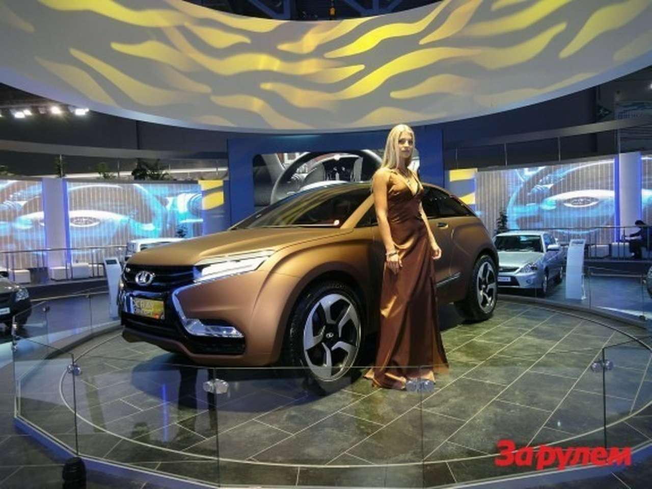 Шеф-дизайнер АВТОВАЗа рассказал, какой будет Lada в 2015 году