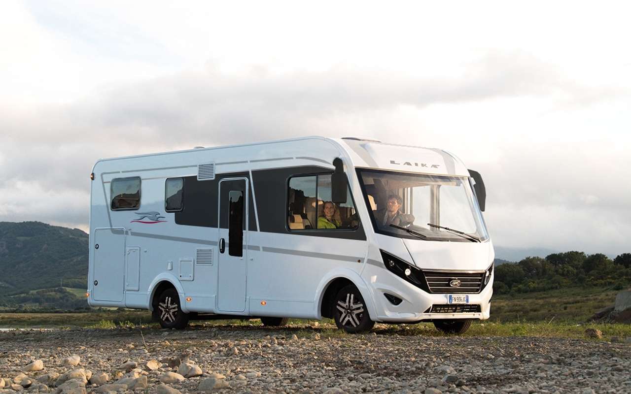 Sprinter превратили в дизайнерский автодом