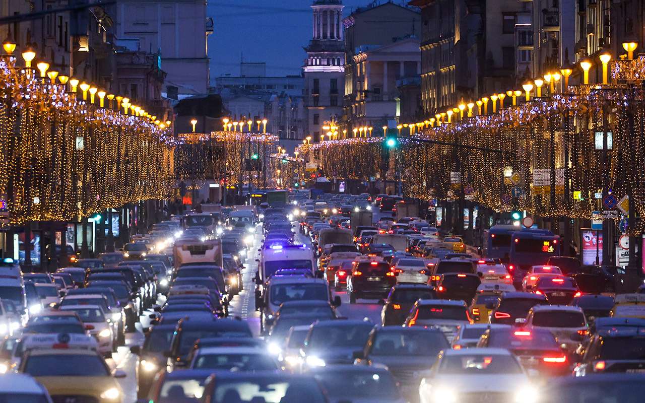 Новый год, пробки — что мы об этом думаем? Исследование