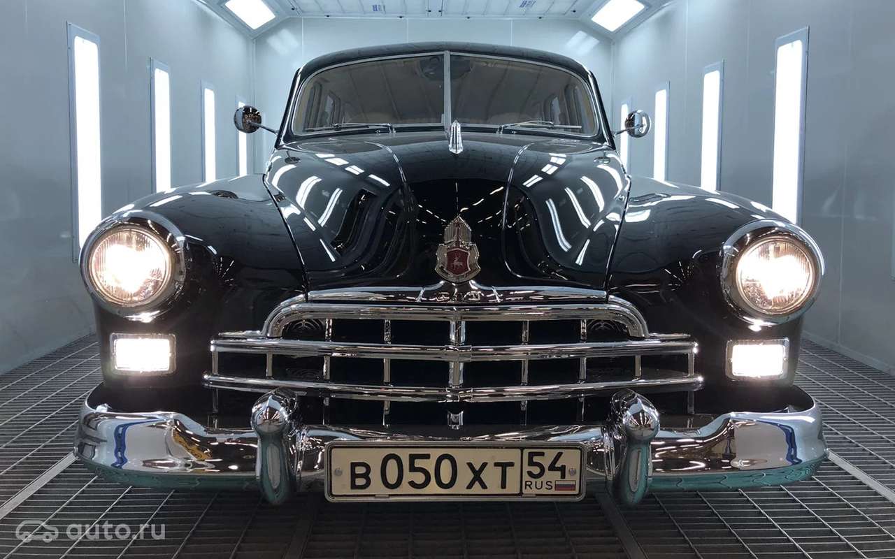 Колхозный тюнинг за 20 млн рублей: в Сети продают необычный ЗИМ