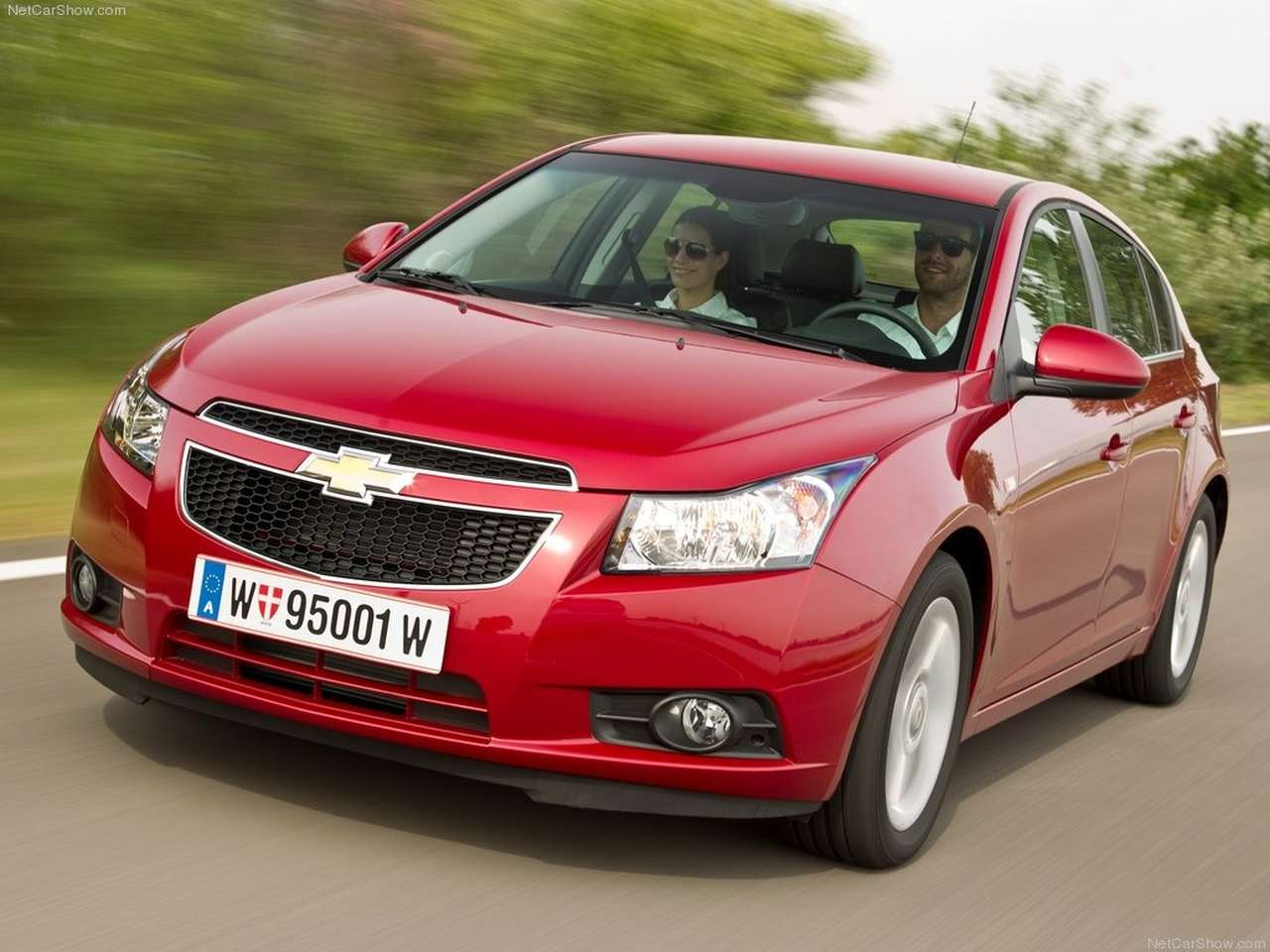 GM приостановил продажи в США Chevrolet Cruze из-за подушек безопасности