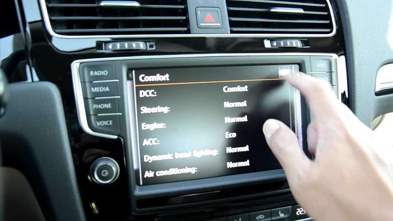 Сенсорный экран на Volkswagen Golf Mk7