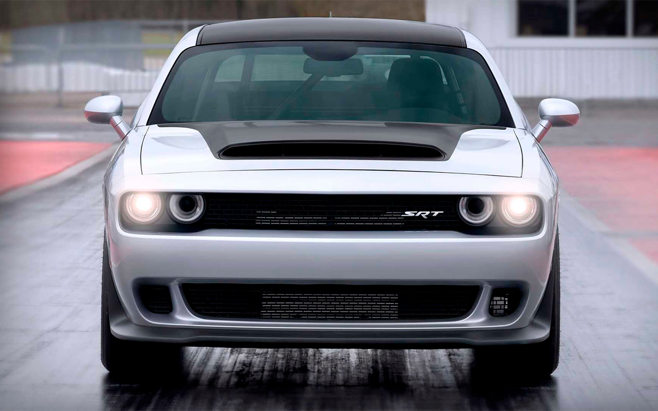 Его не догонит даже Bugatti: показан мощнейший Dodge Challenger