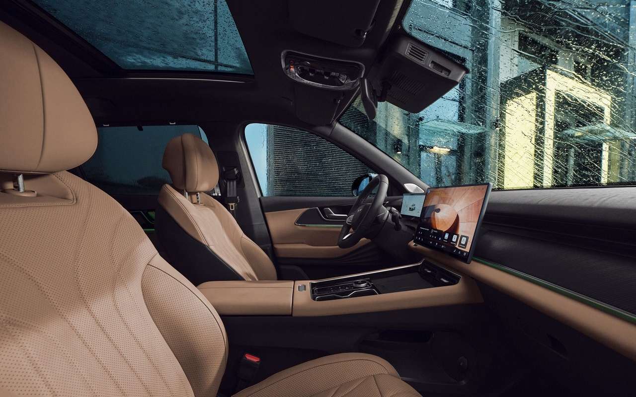 Интерьер Chery Tiggo 9