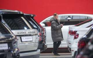 Цены на автомобили с пробегом снизились, но вскоре могут вырасти