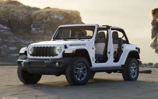 Смотрите, это юбилейный Wrangler! Самое забавное — в салоне