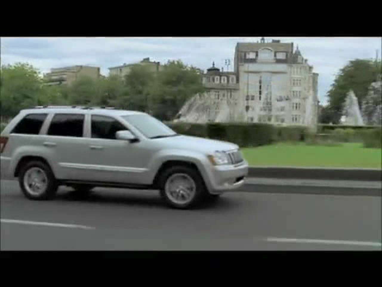 Машина-зверь Jeep в рекламе для настоящих ковбоев