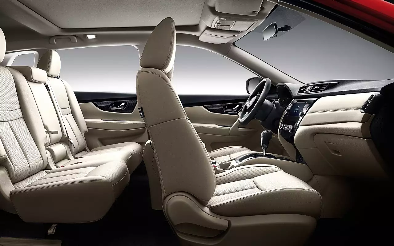 Интерьер Nissan X-Trail