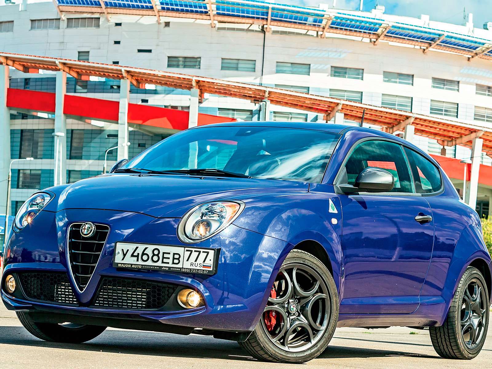 Тест спортверсии Alfa Romeo MiTo: лети, лети, лепесток