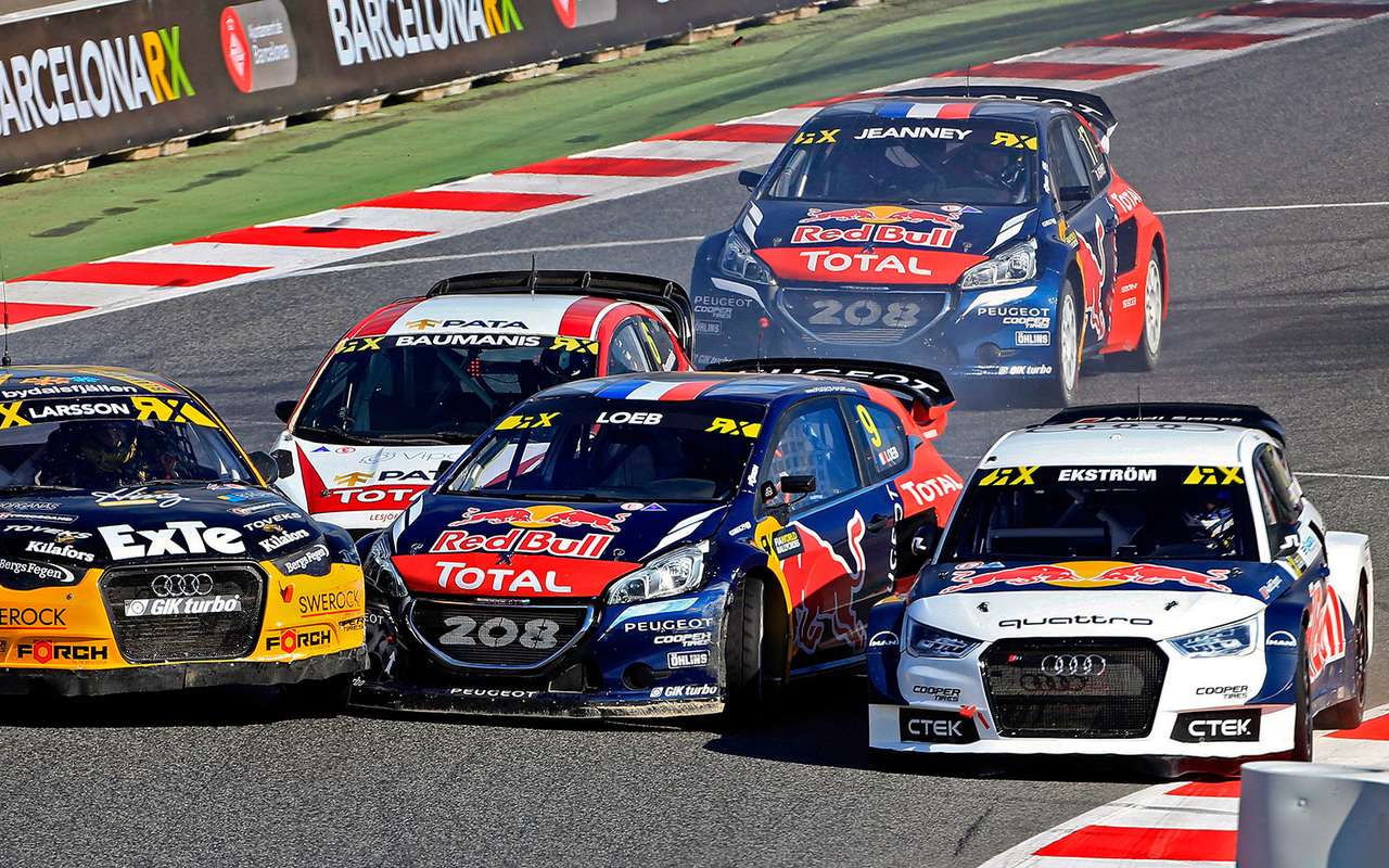 Публике всё равно, заводские команды или частные. Главное – чтобы была битва. А в ралли-кроссе подобные сражения – сплошь и рядом.