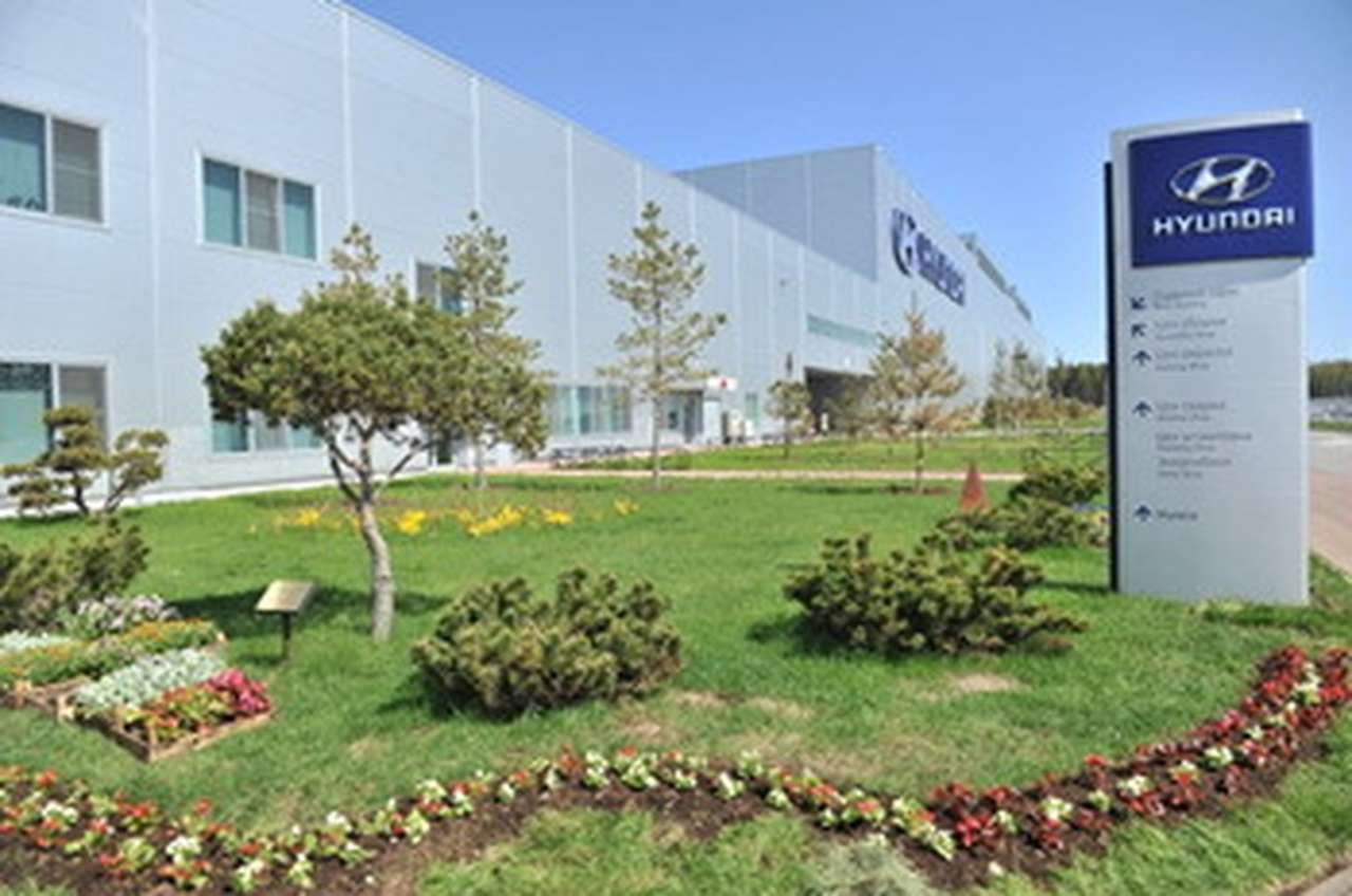  Завод Hyundai в Петербурге закрылся на две недели 