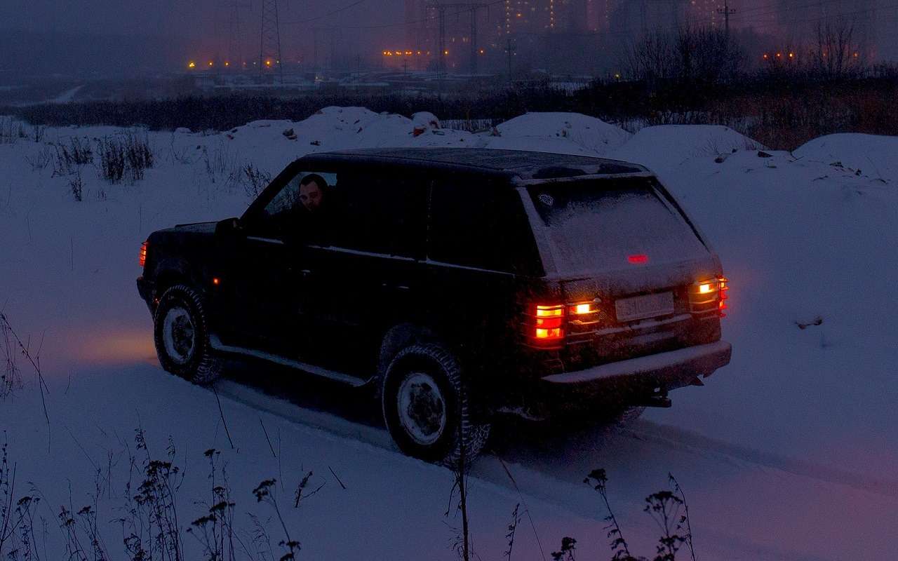 Резкие перепады температуры, гололед и снегопады: какая зима ждет водителей РФ