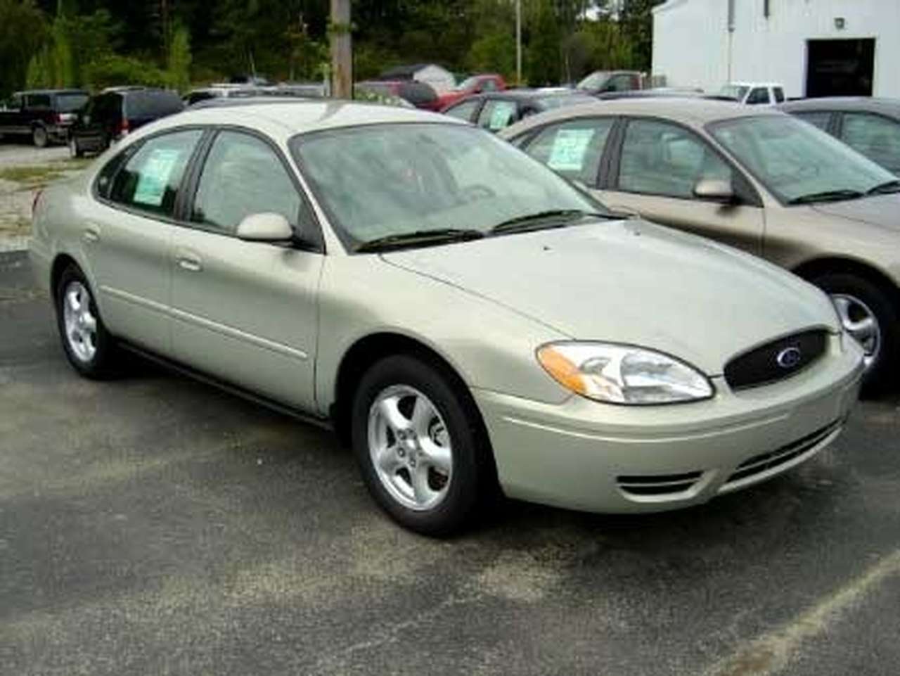 Ford Taurus многодетным "за бесценок"