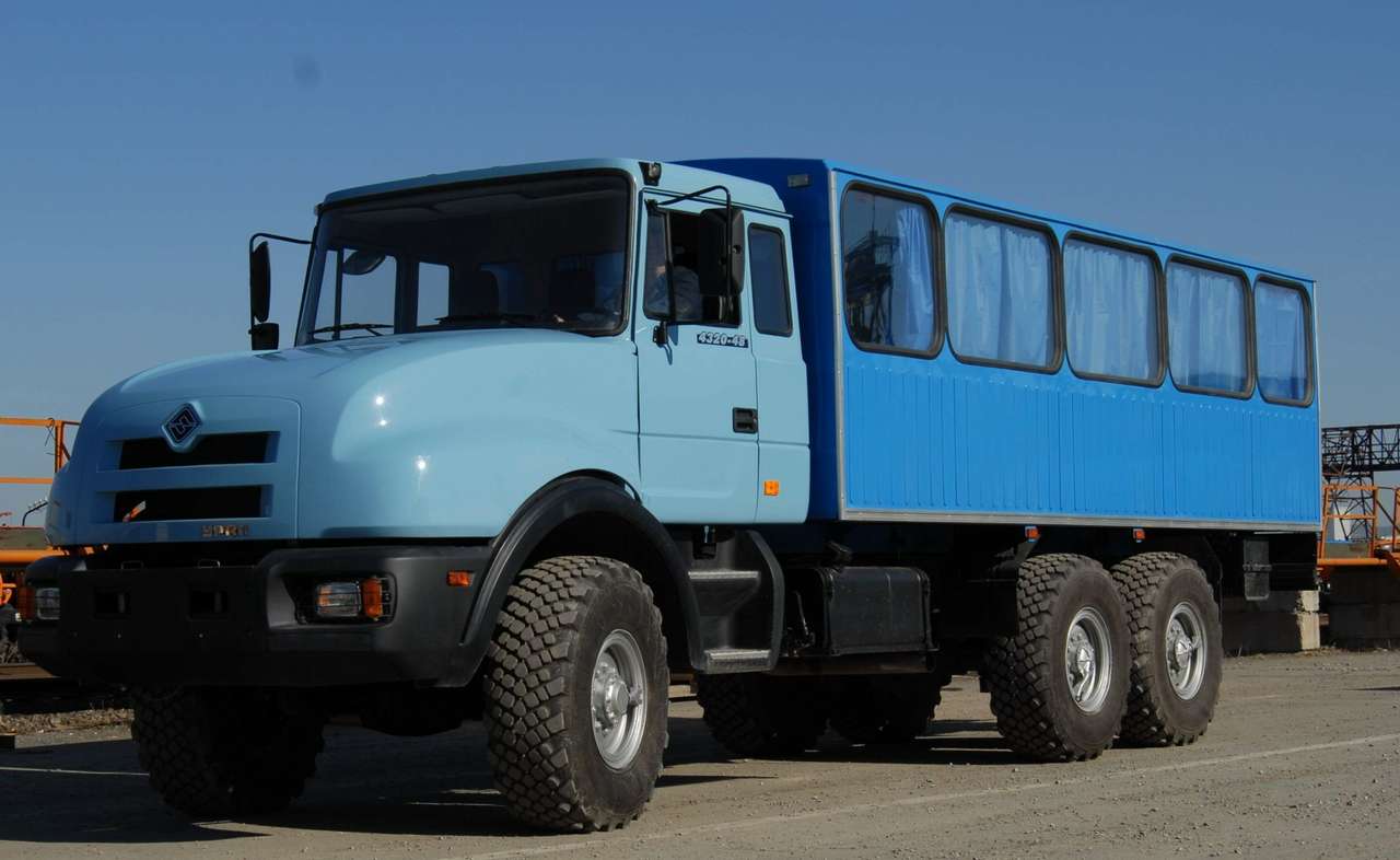 «Сургутнефтегаз» закупит «Уралов» на 300 млн руб.