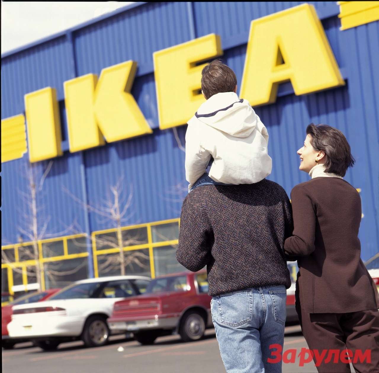 IKEA подзарядит электромобили
