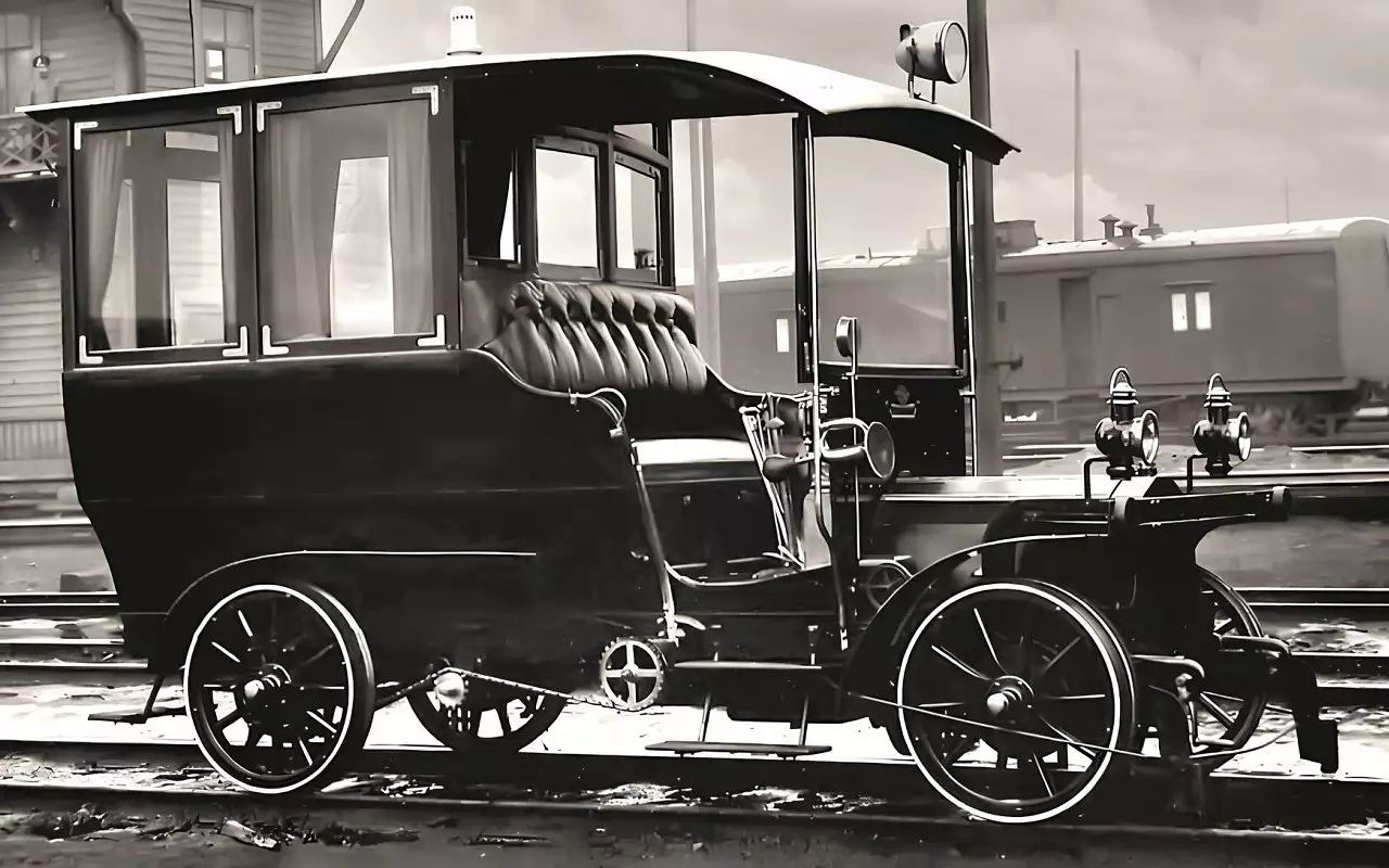 Дрезина Дукс