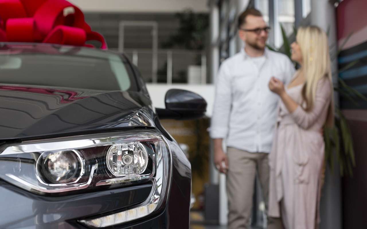 Дилеры раскрыли, когда ожидают возвращения спроса на автомобили