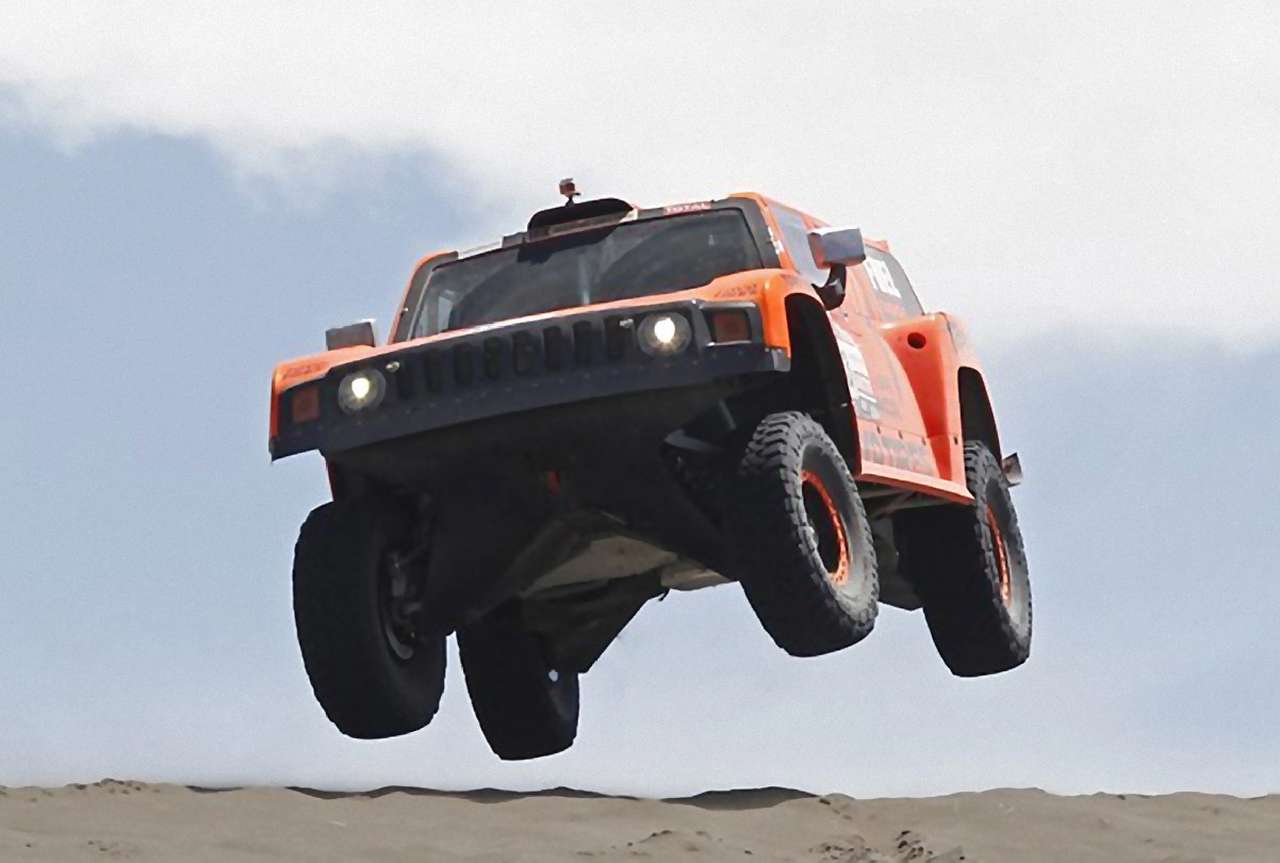 Hummer H3 команды SPEED Team под управлением Робби Гордона