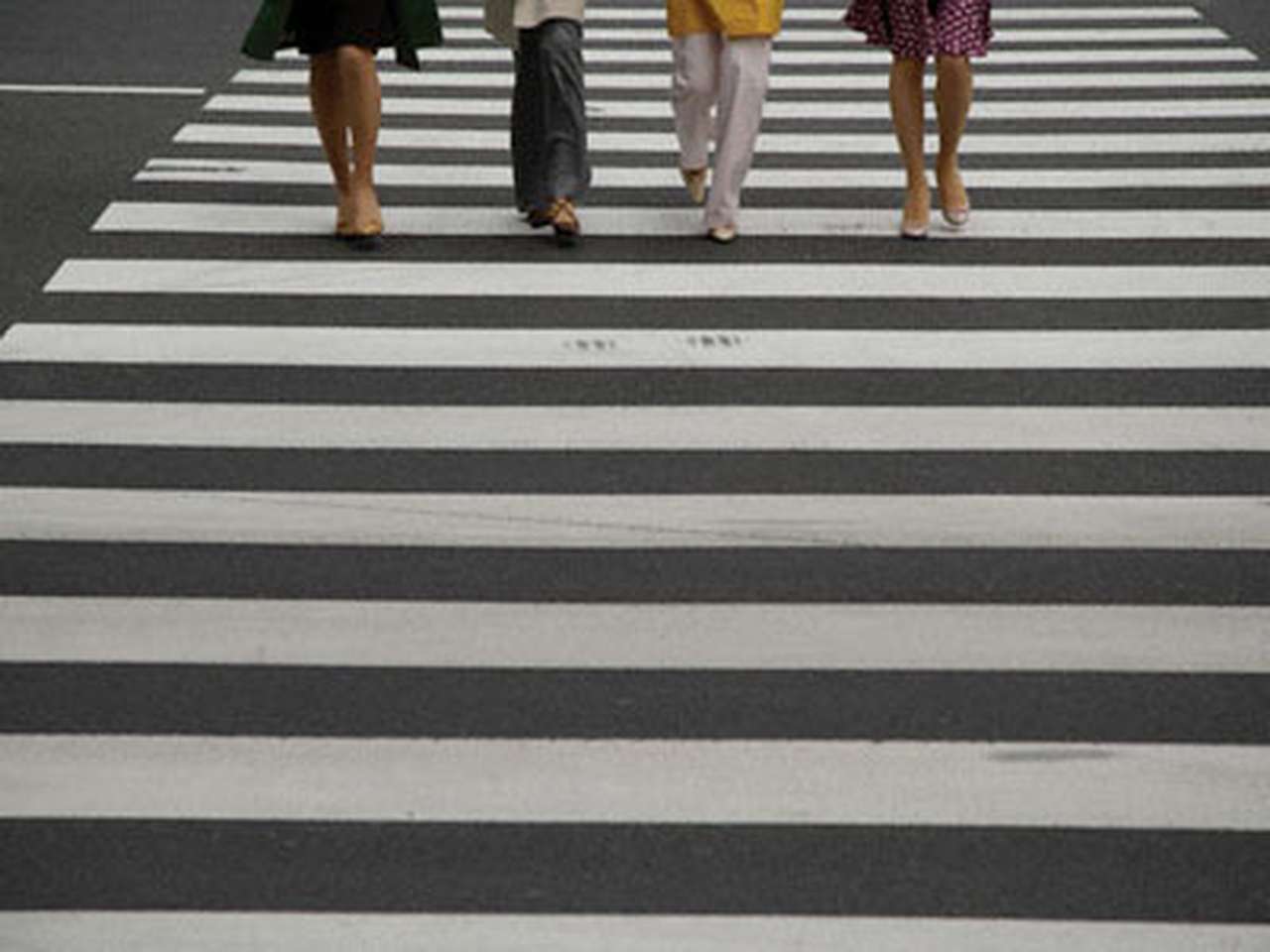 15% граждан считают, что водители игнорируют знаки пешеходного перехода