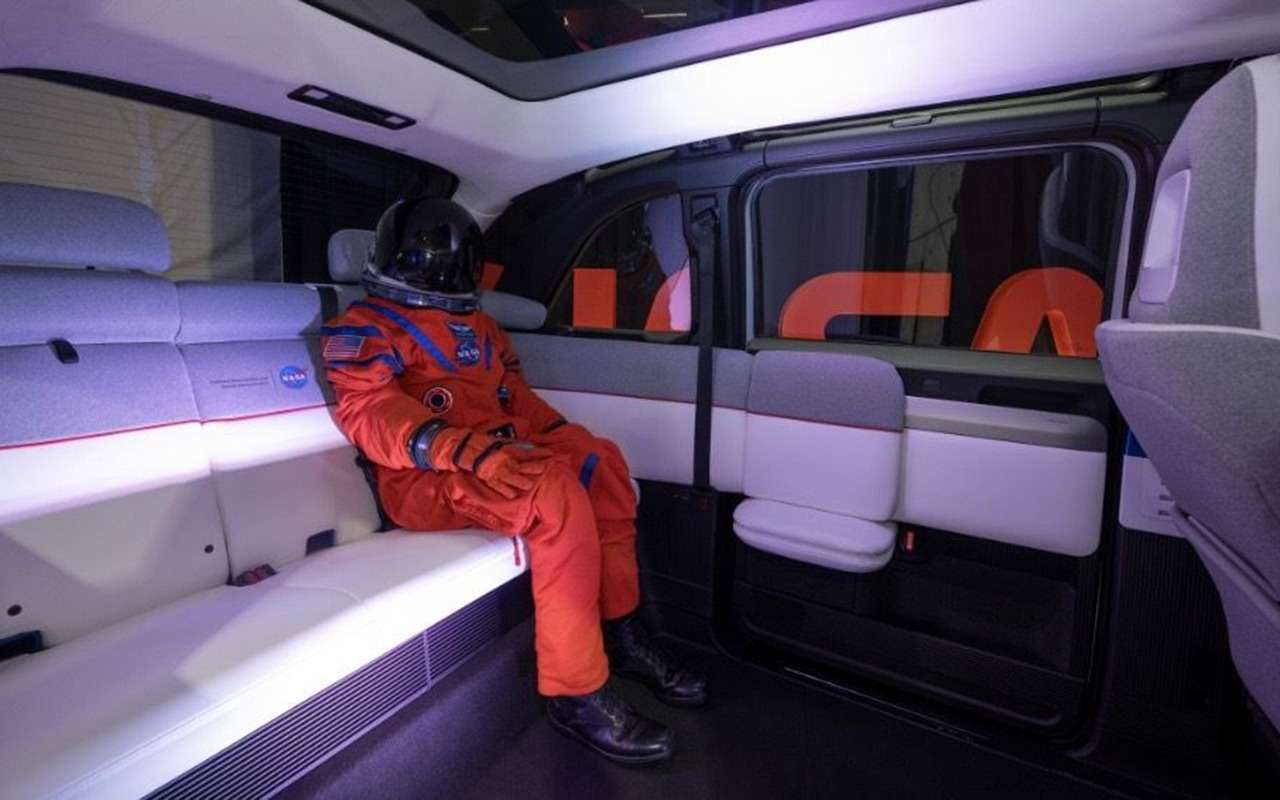 Интерьер Canoo Technologies Artemis