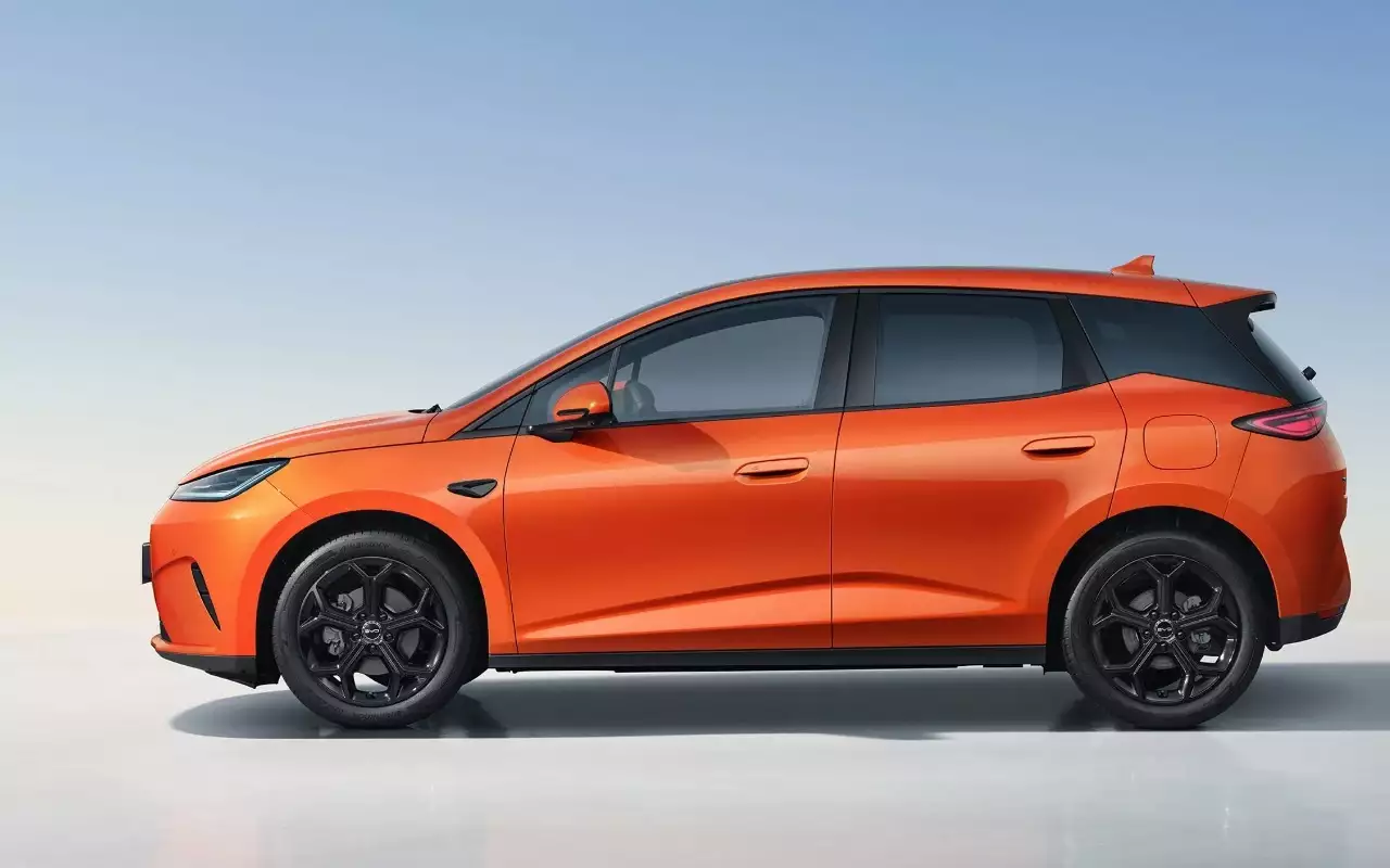 BYD Dolphin G DM-I