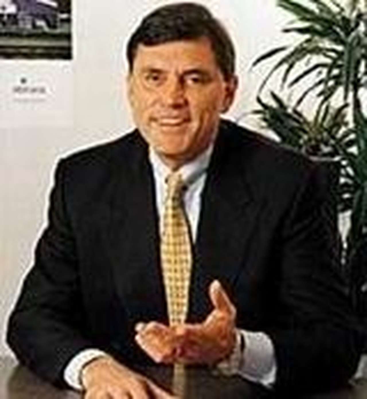 Президент Mitsubishi подал в отставку