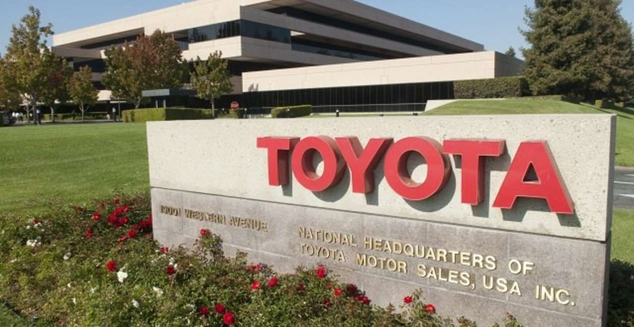 В США суд предварительно одобрил согласие Toyota урегулировать коллективный иск