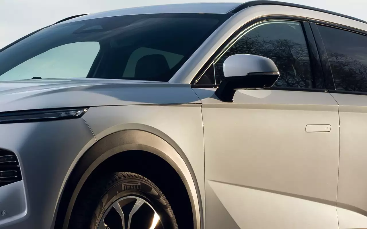 Модные выдвижные ручки — проверяем, откроются ли в мороз!