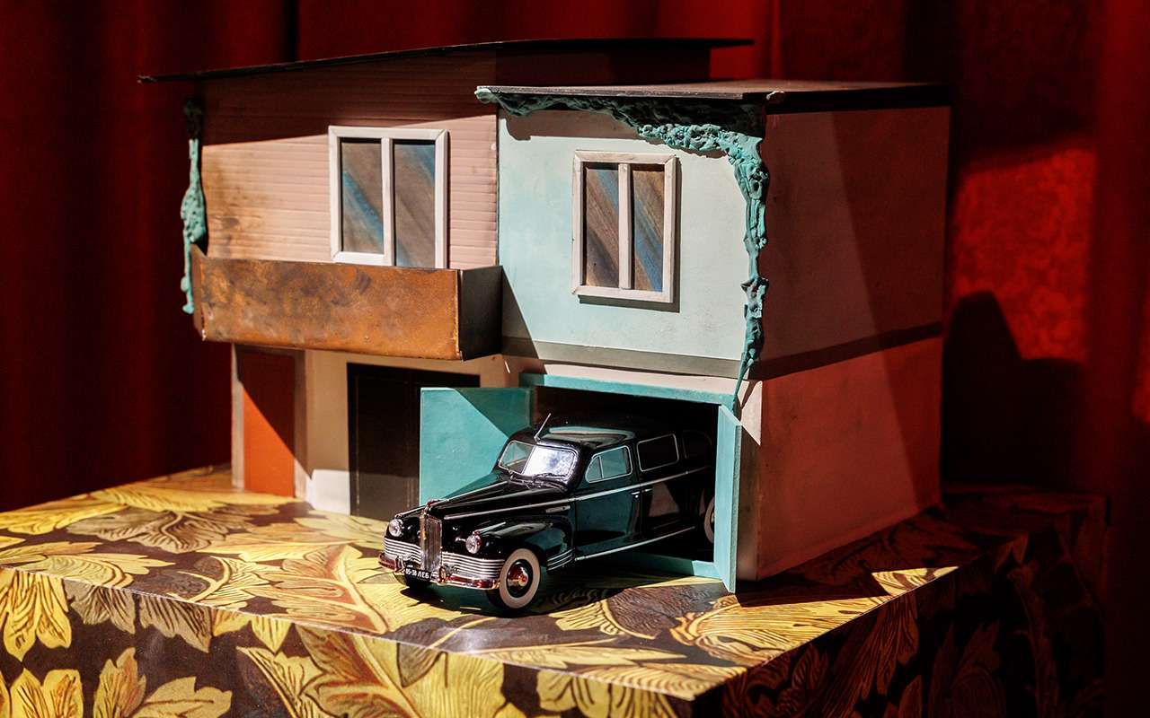 Гости и жители Москвы смогут окунуться в советское прошлое на выставке «Куплю гараж»