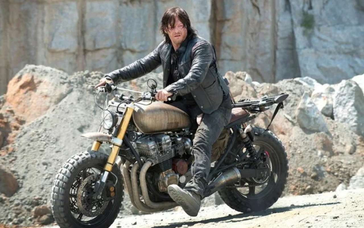 Лучший подарок мотоциклисту: износостойкая ветрозащитная куртка!