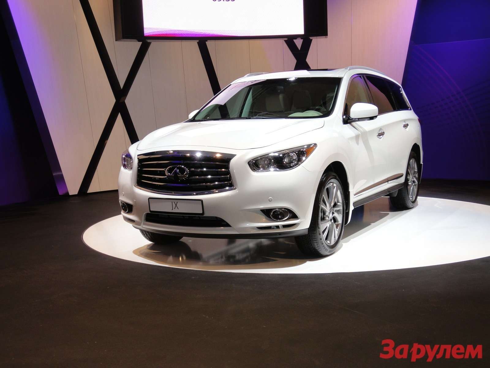 Автомобиль Infiniti QX70: новости, обзор, машина Инфинити Инфинити Ку Икс  70 — комплектации, разные поколения, характеристики Infiniti QX70 — сайт За  рулем www.zr.ru