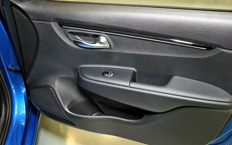 Налаживаем вентиляцию багажника KIA Rio 3 - KIA Rio (3G), 1,6 л, 2012 года своим