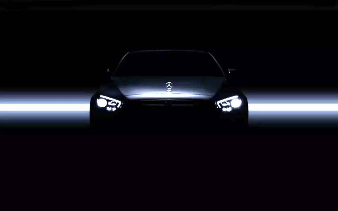 Mercedes-Benz опубликовал видео обновленного E-класса